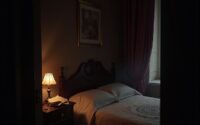 mysterious disappearing hotel room